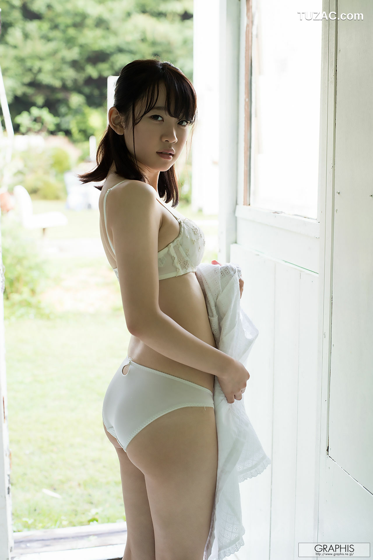 Graphis_Yura Kano 架乃ゆら First Gravure 初脫ぎ娘 写真集[59P]