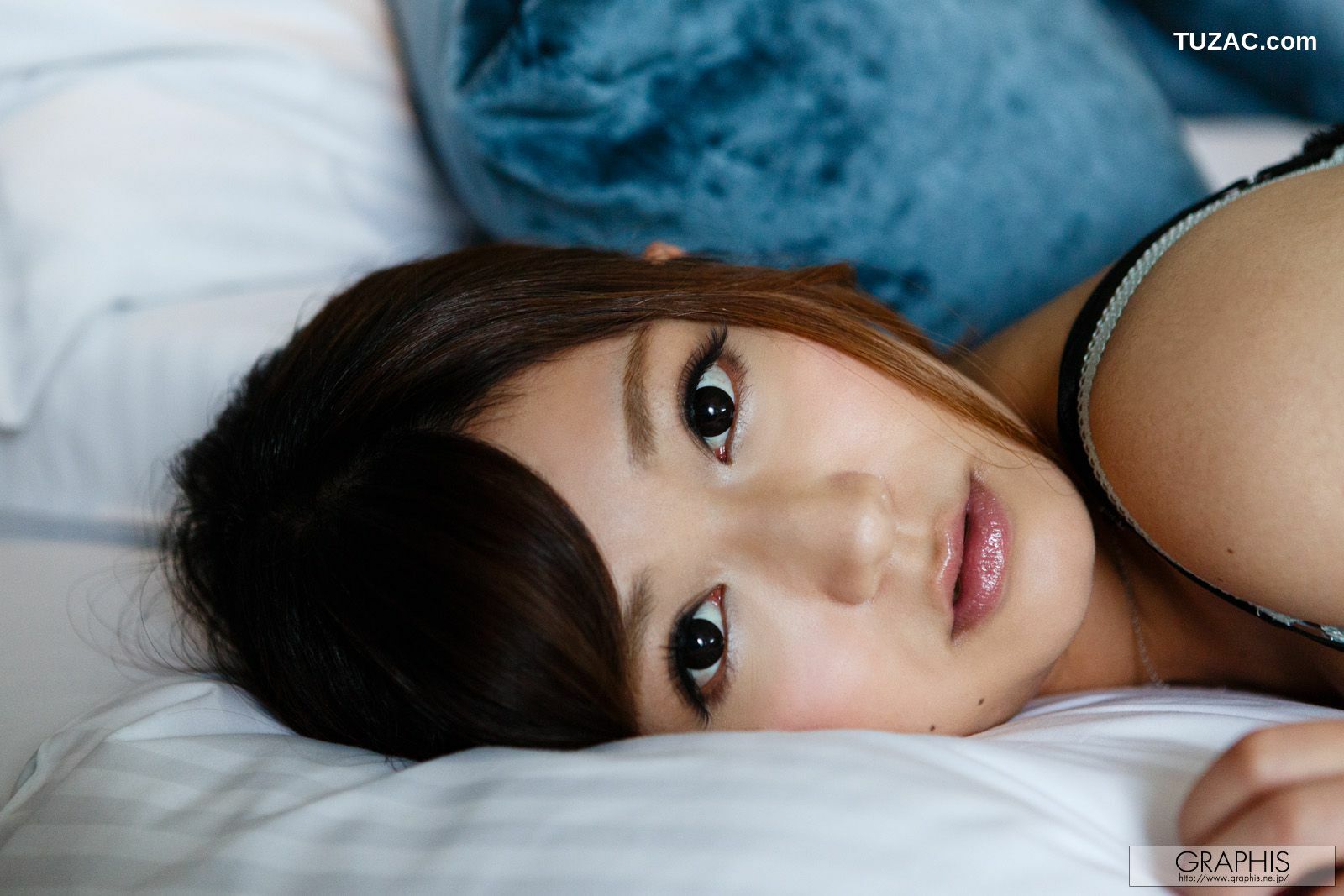 Graphis_さとう遥希/佐藤遥希《Harukichi》 Gals 写真集[23P]