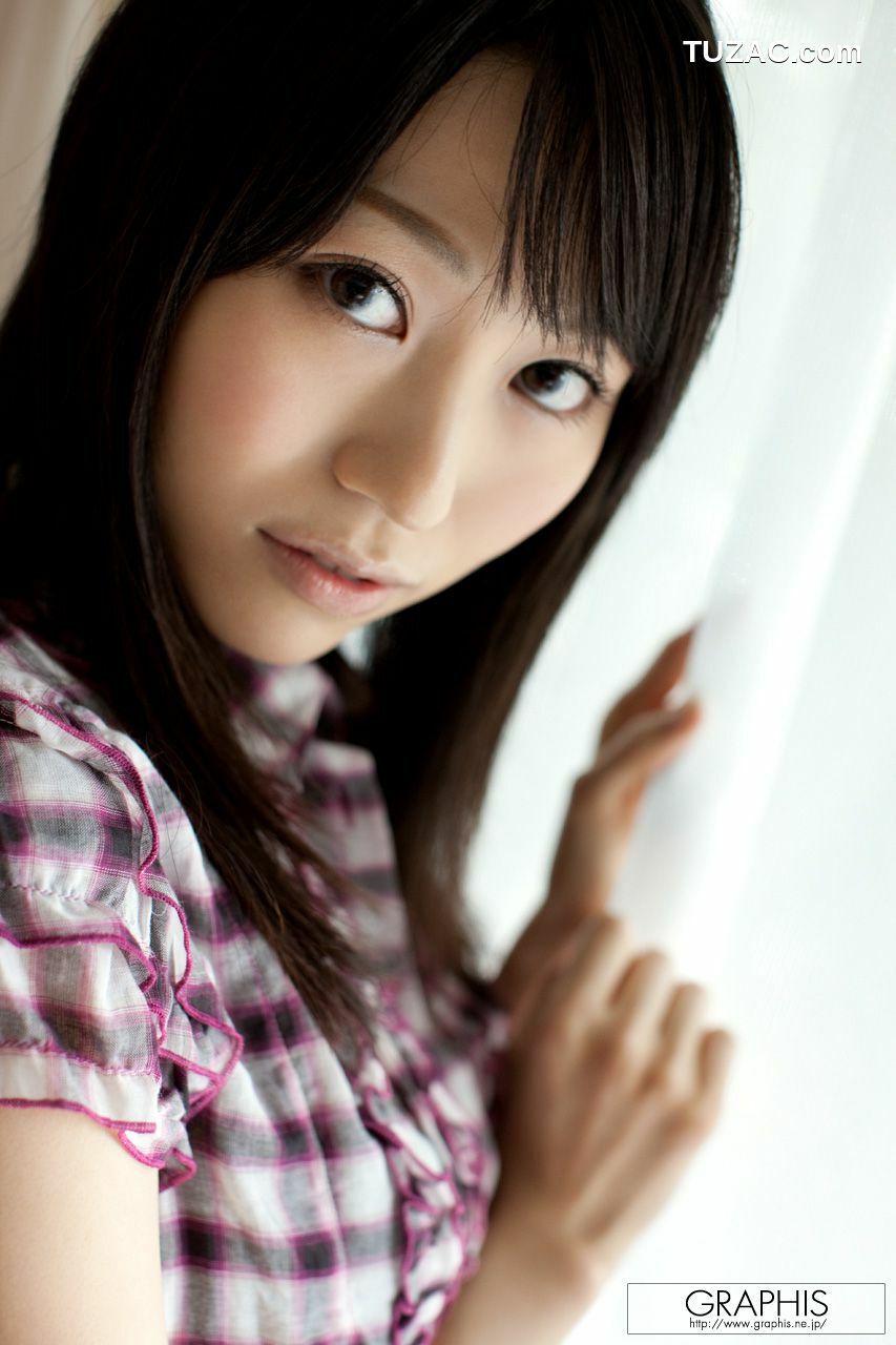 Graphis_三上あいり/三上爱里 First Gravure 初脱ぎ娘 写真集[15P]
