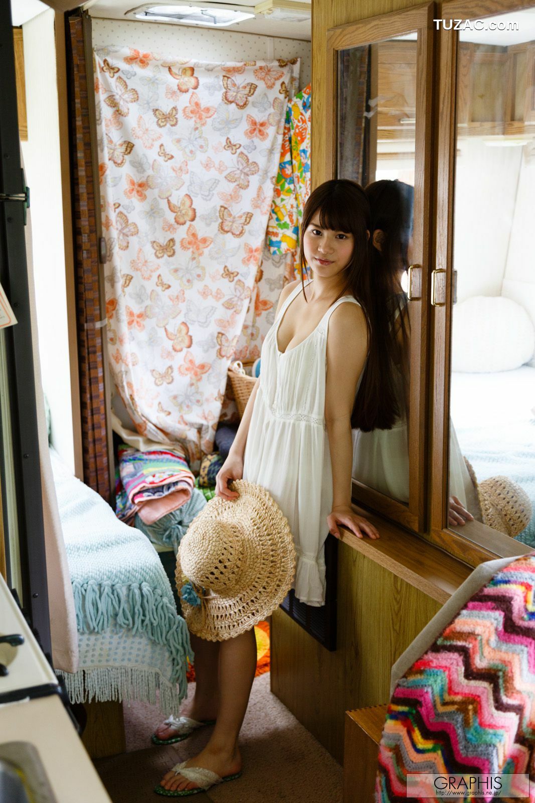 Graphis_二階堂あい/二阶堂爱《Love Doll》 Gals 写真集[43P]