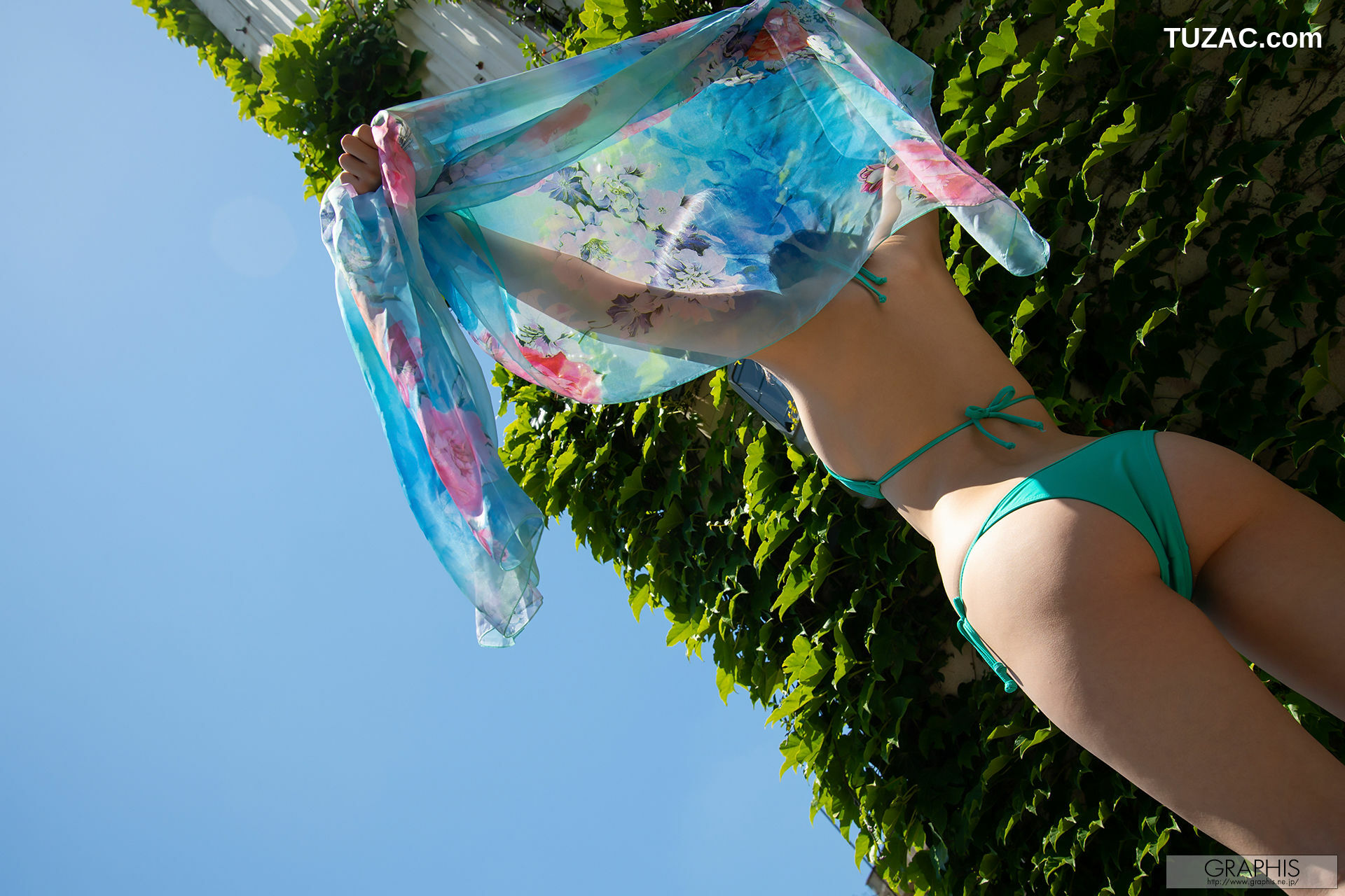 Graphis_伊藤舞雪《Snow Dance》 Gals 写真集[32P]
