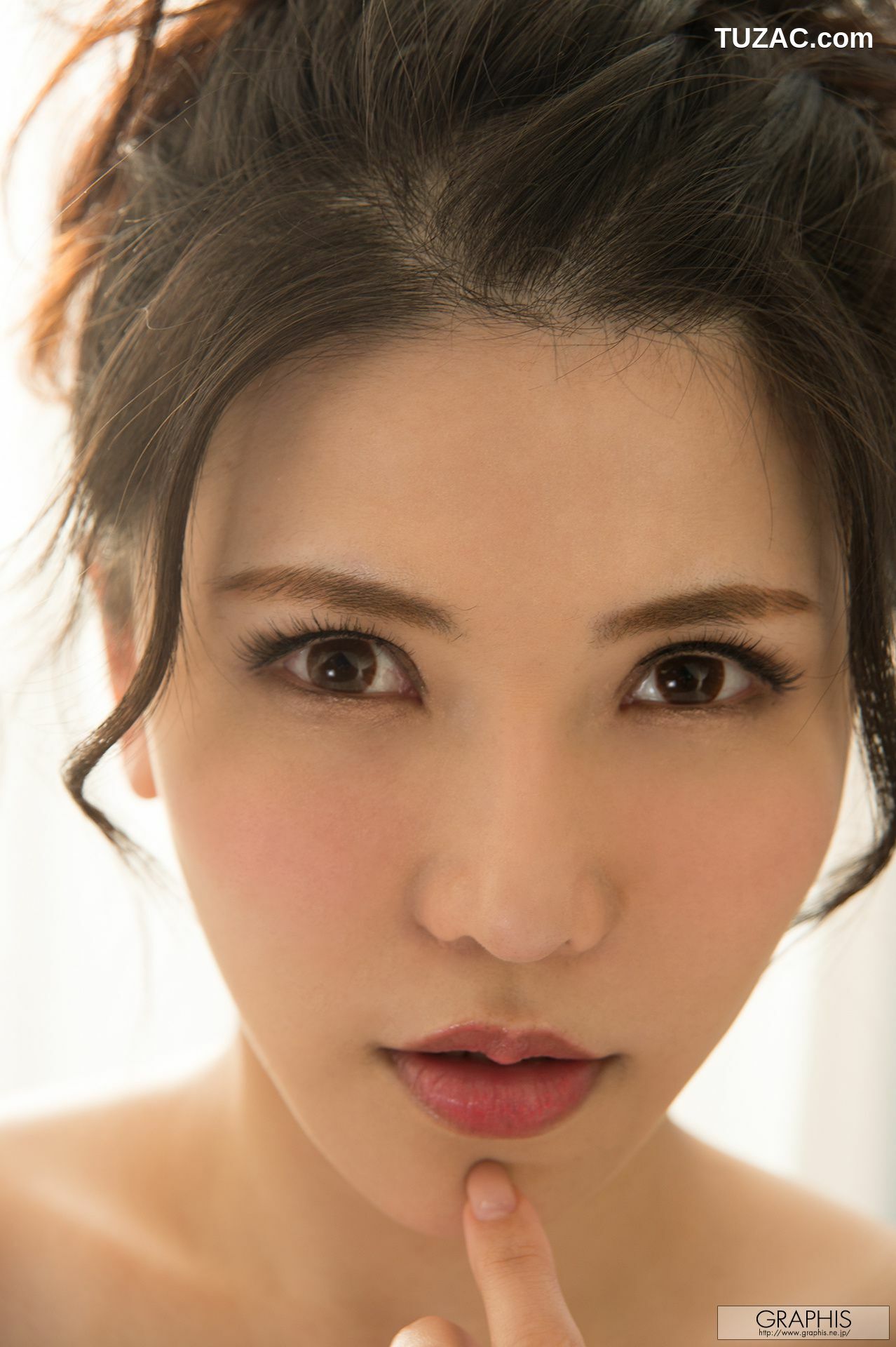 Graphis_冲田杏梨『Console』 Gals 写真集[55P]