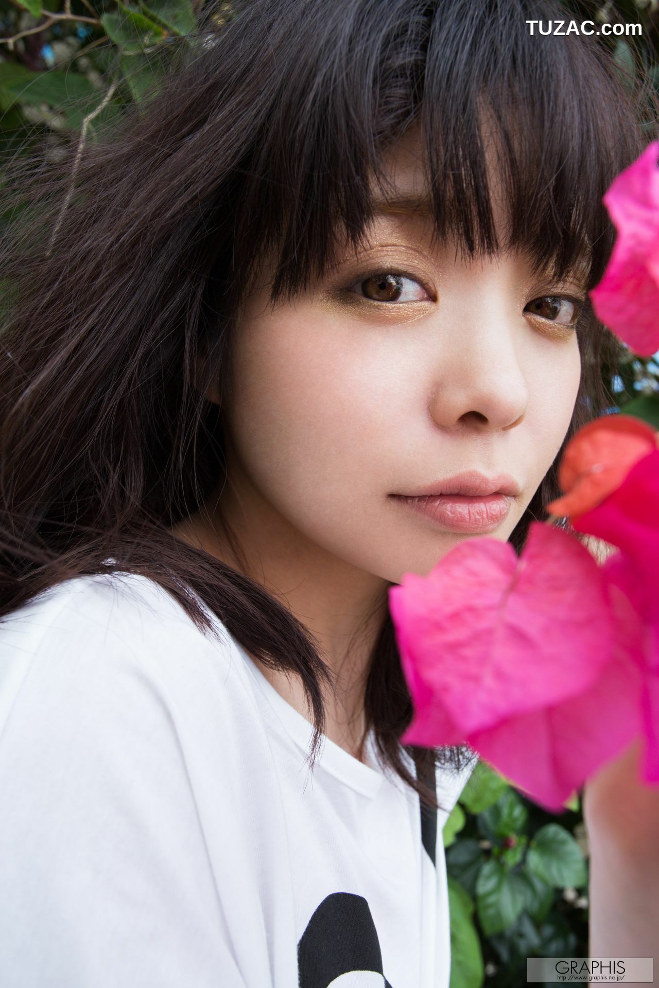 Graphis_凰かなめ『lovely doll』 Gals 写真集[49P]