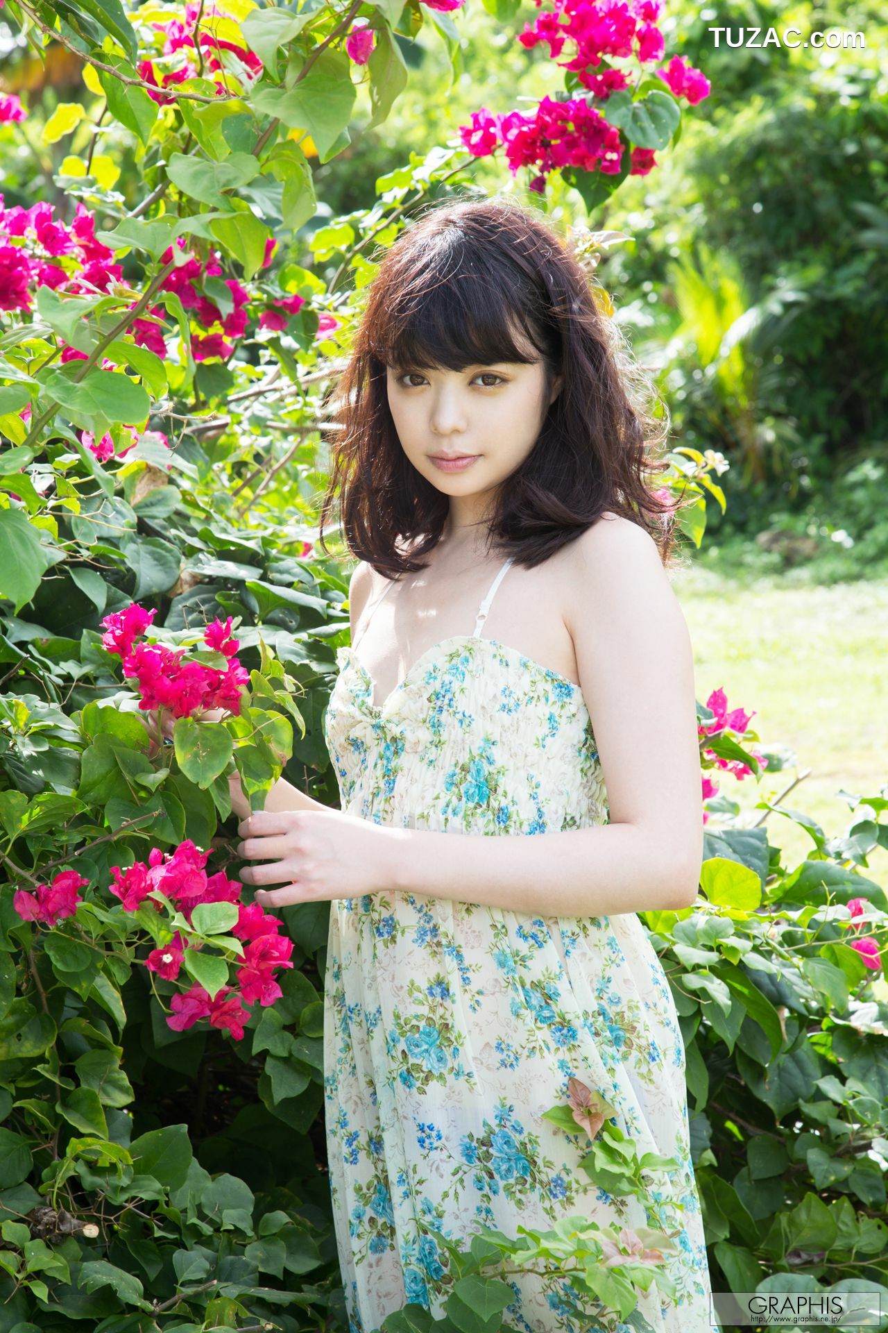 Graphis_凰かなめ『lovely doll』 Gals 写真集[49P]