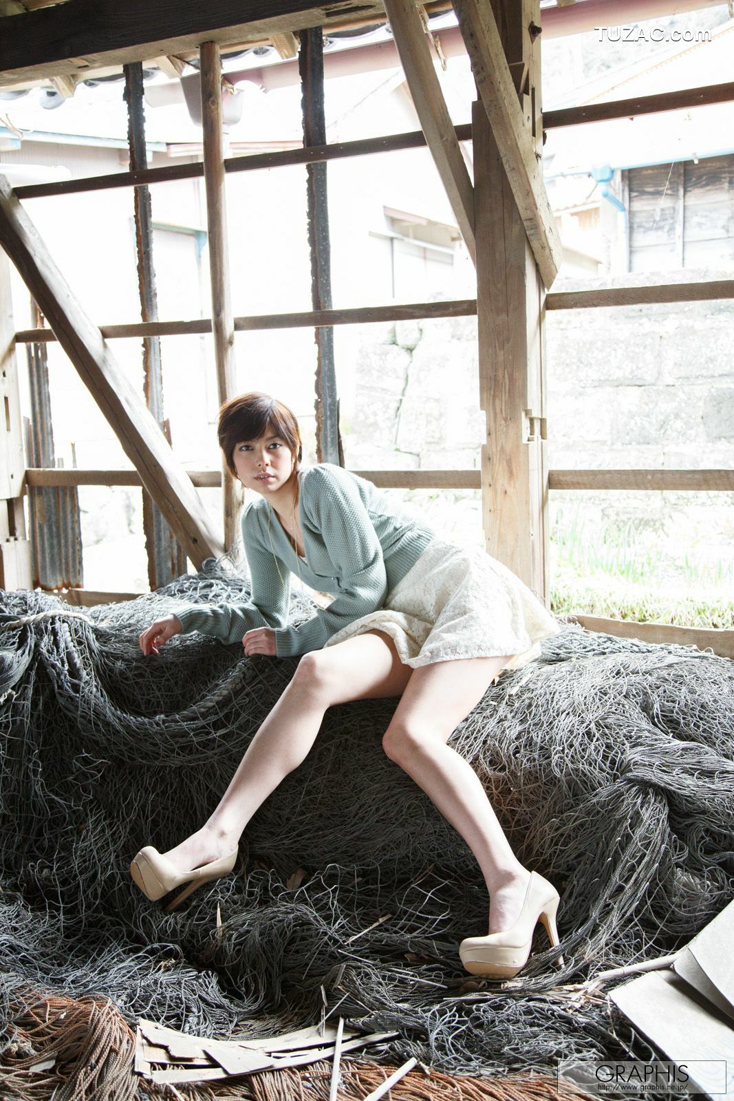 Graphis_卯水咲流/森山綾乃《Oriental Beauty》 Gals 写真集[44P]