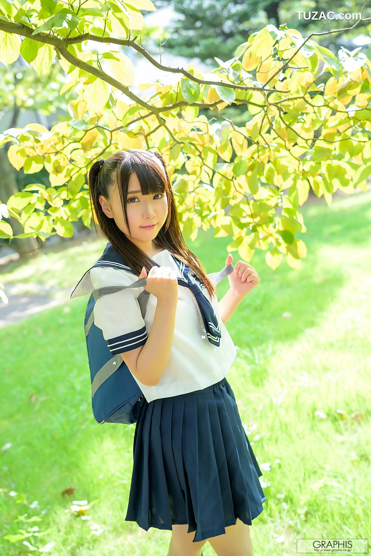 Graphis_夢見照うた(梦见照歌)《Innocent Girl》 Special 写真集[69P]