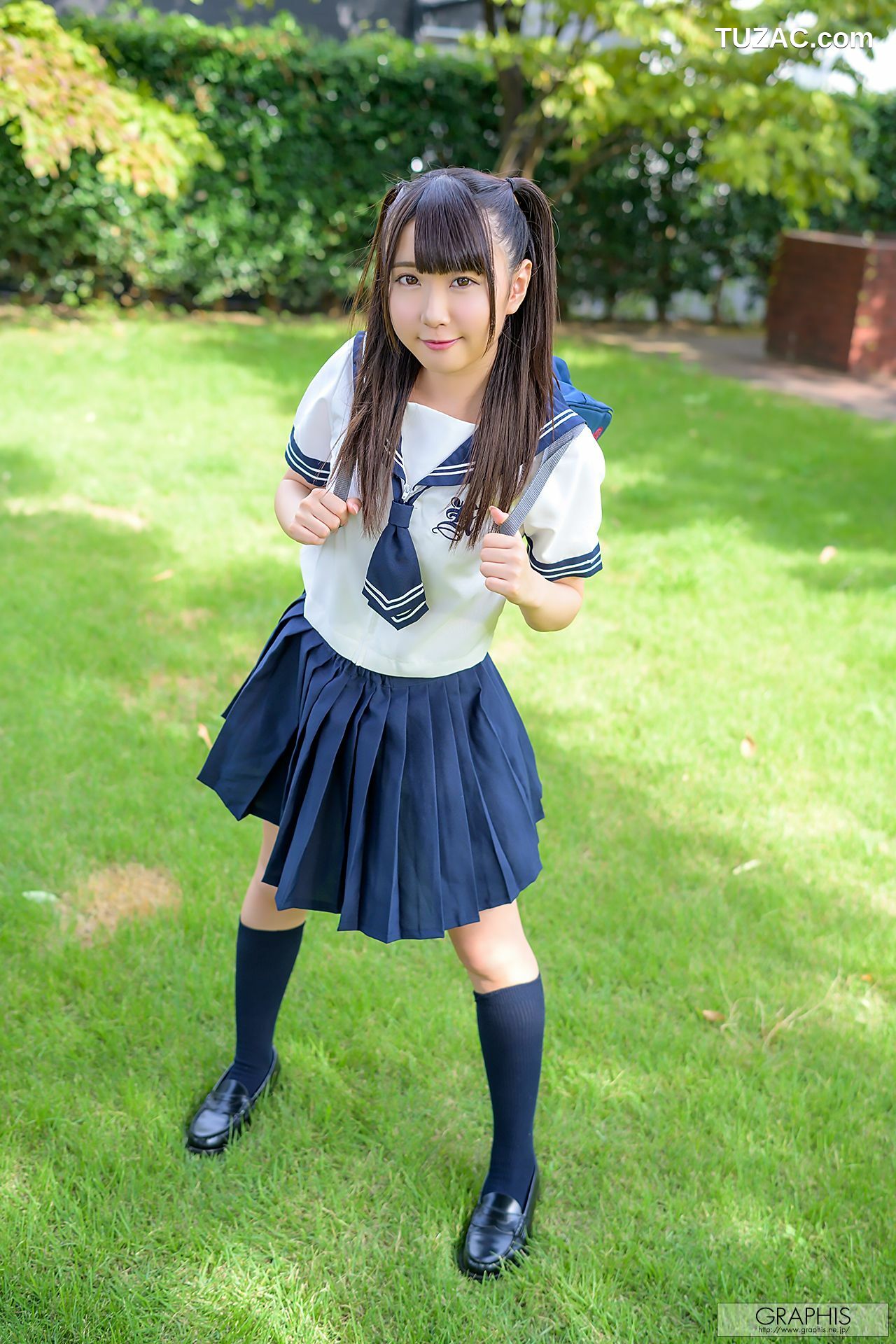 Graphis_夢見照うた(梦见照歌)《Innocent Girl》 Special 写真集[69P]