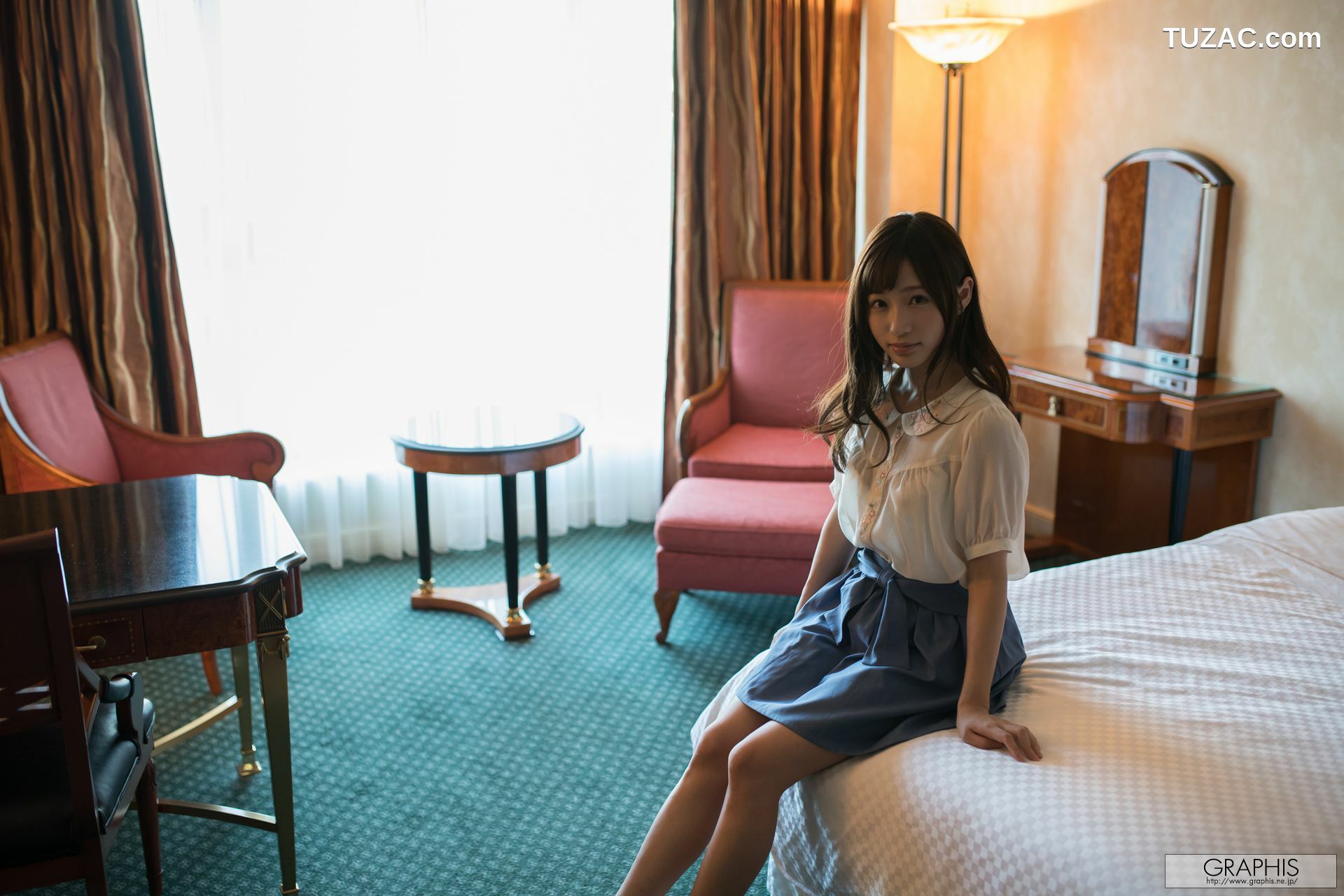 Graphis_天使もえ『Fairy Angel』 Gals 写真集[52P]