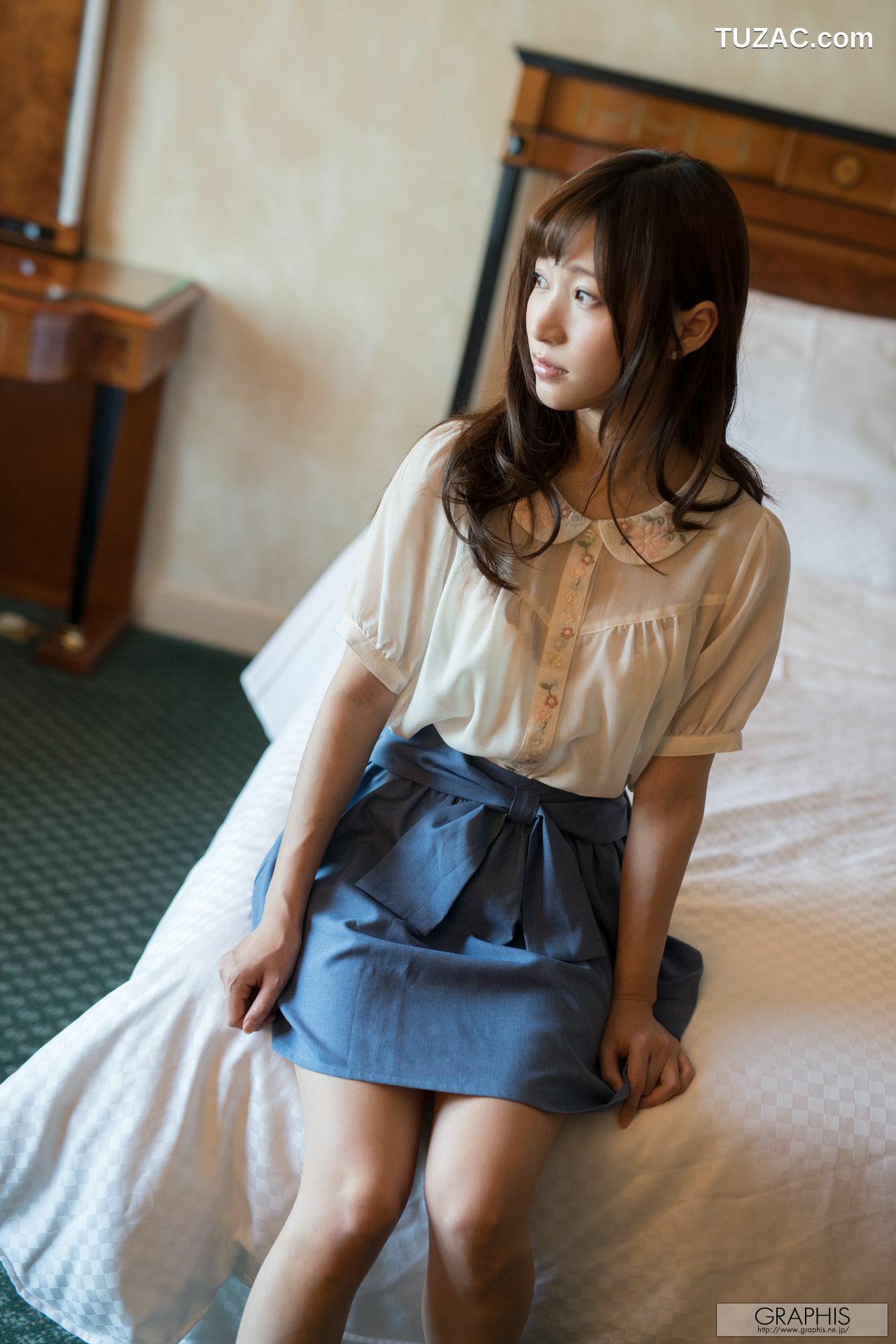 Graphis_天使もえ『Fairy Angel』 Gals 写真集[52P]