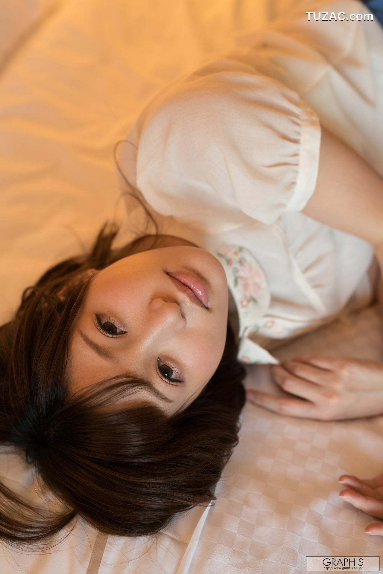 Graphis_天使もえ『Fairy Angel』 Gals 写真集[52P]