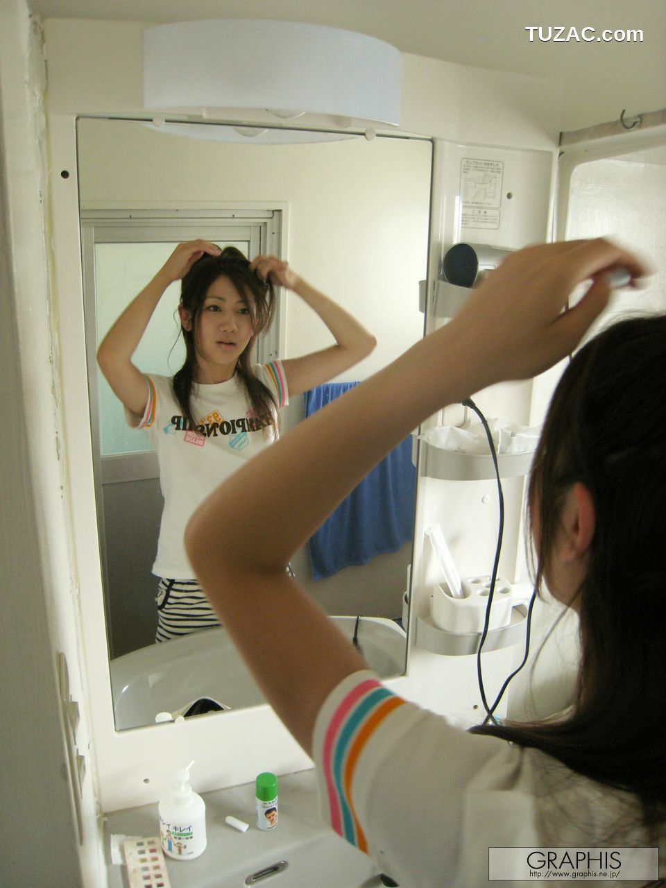 Graphis_姫川りな/姬川丽娜 in Miyako Island 《Memories》 Special Contents 写真集[69P]