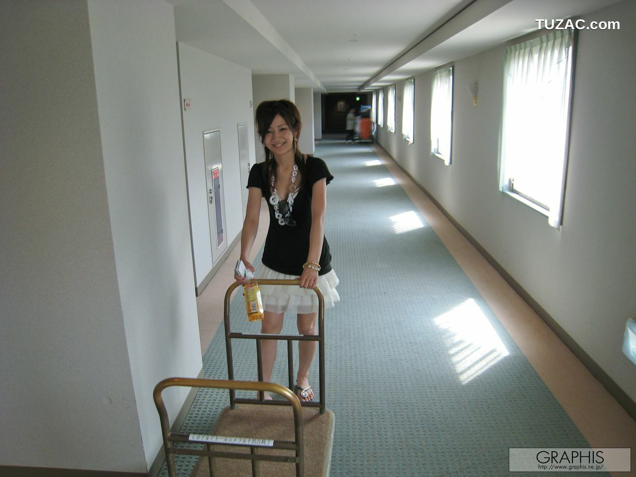 Graphis_姫川りな/姬川丽娜 in Miyako Island 《Memories》 Special Contents 写真集[69P]