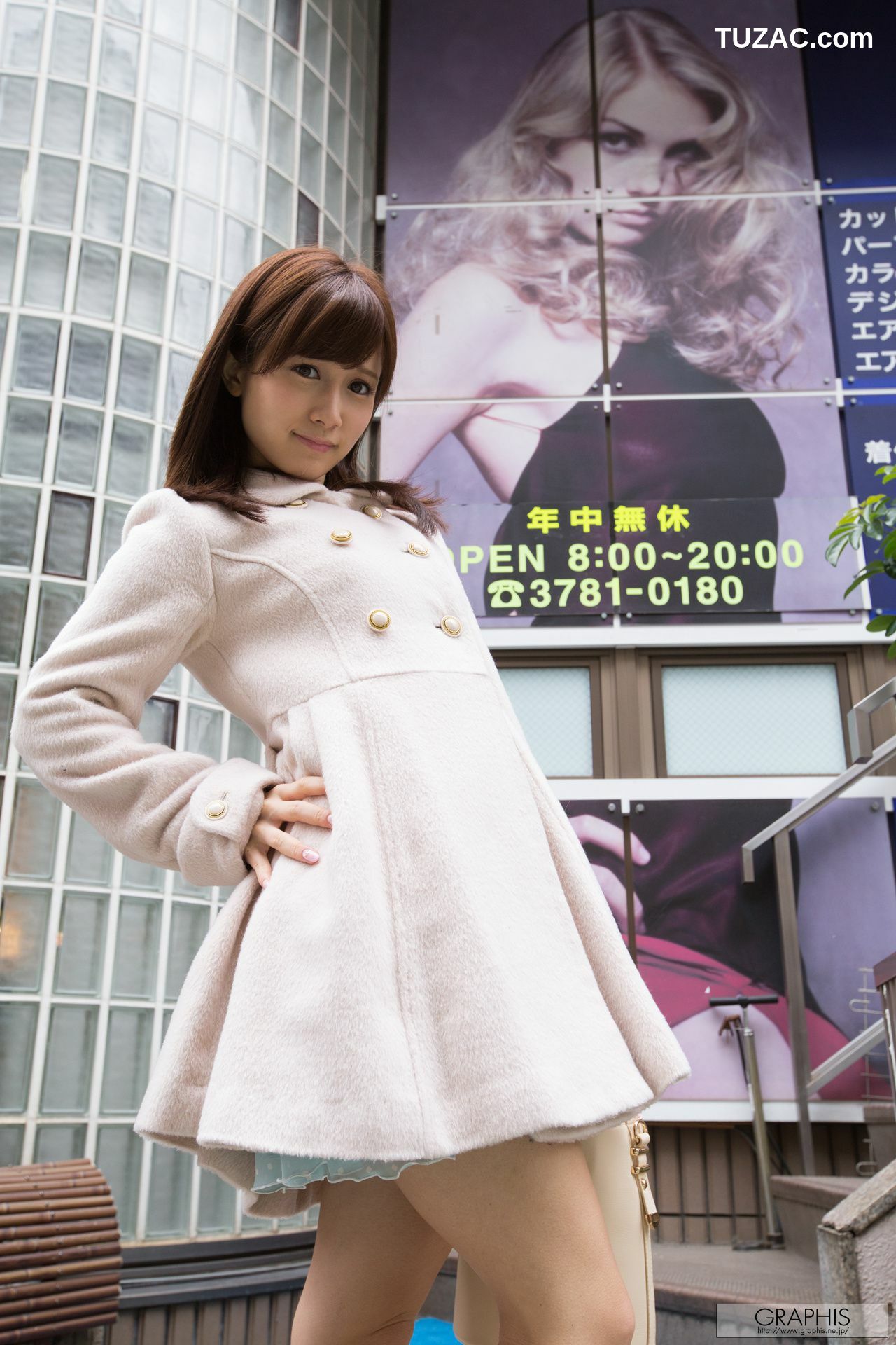 Graphis_小島みなみ《2016 SUMMER SPECIAL》 写真集[67P]