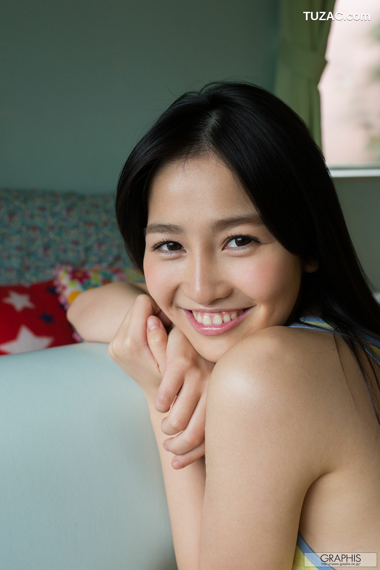 Graphis_小野寺梨紗 『About Her』 Gals 写真集[32P]