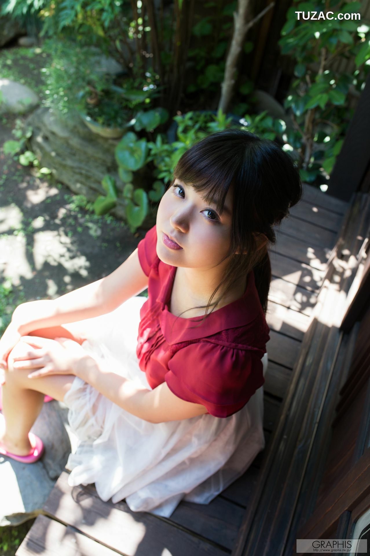 Graphis_彩乃なな/彩乃奈奈『Whimsical cat』 Gals 写真集[46P]