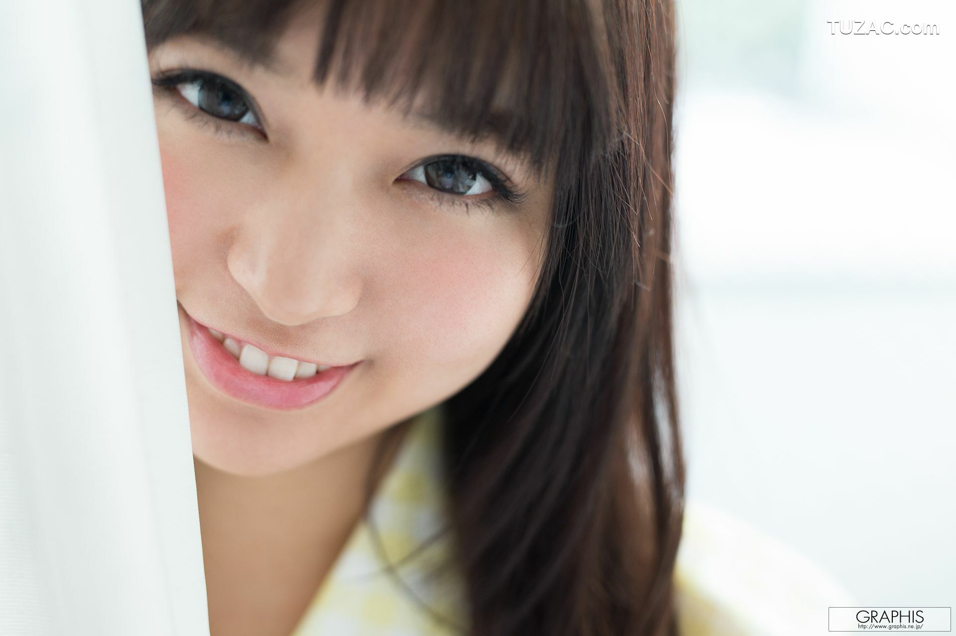 Graphis_彩乃なな/彩乃奈奈『Whimsical cat』 Gals 写真集[46P]