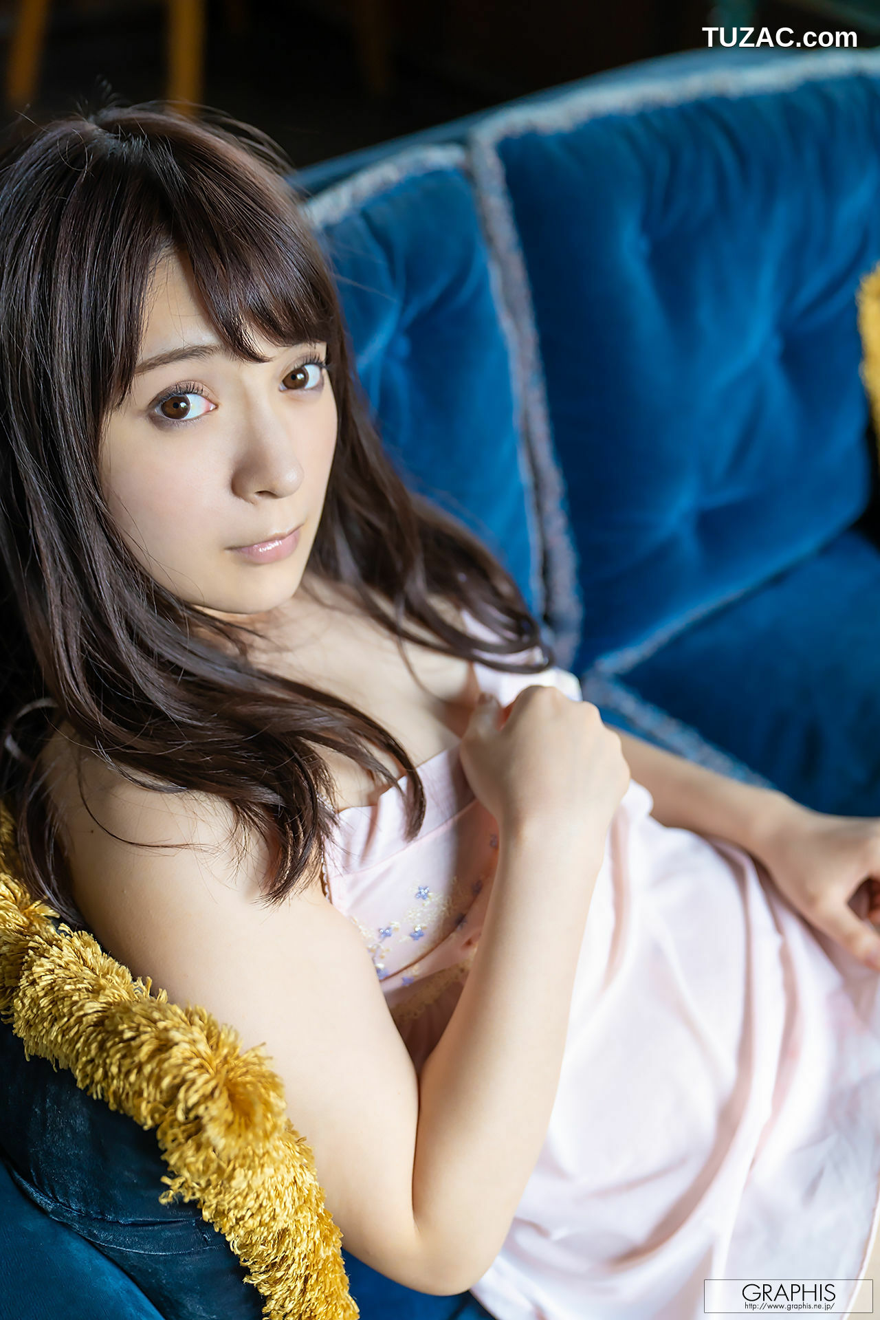 Graphis_成宫梨香/成宮りか《Refresh Girl》 Gals 写真集[68P]