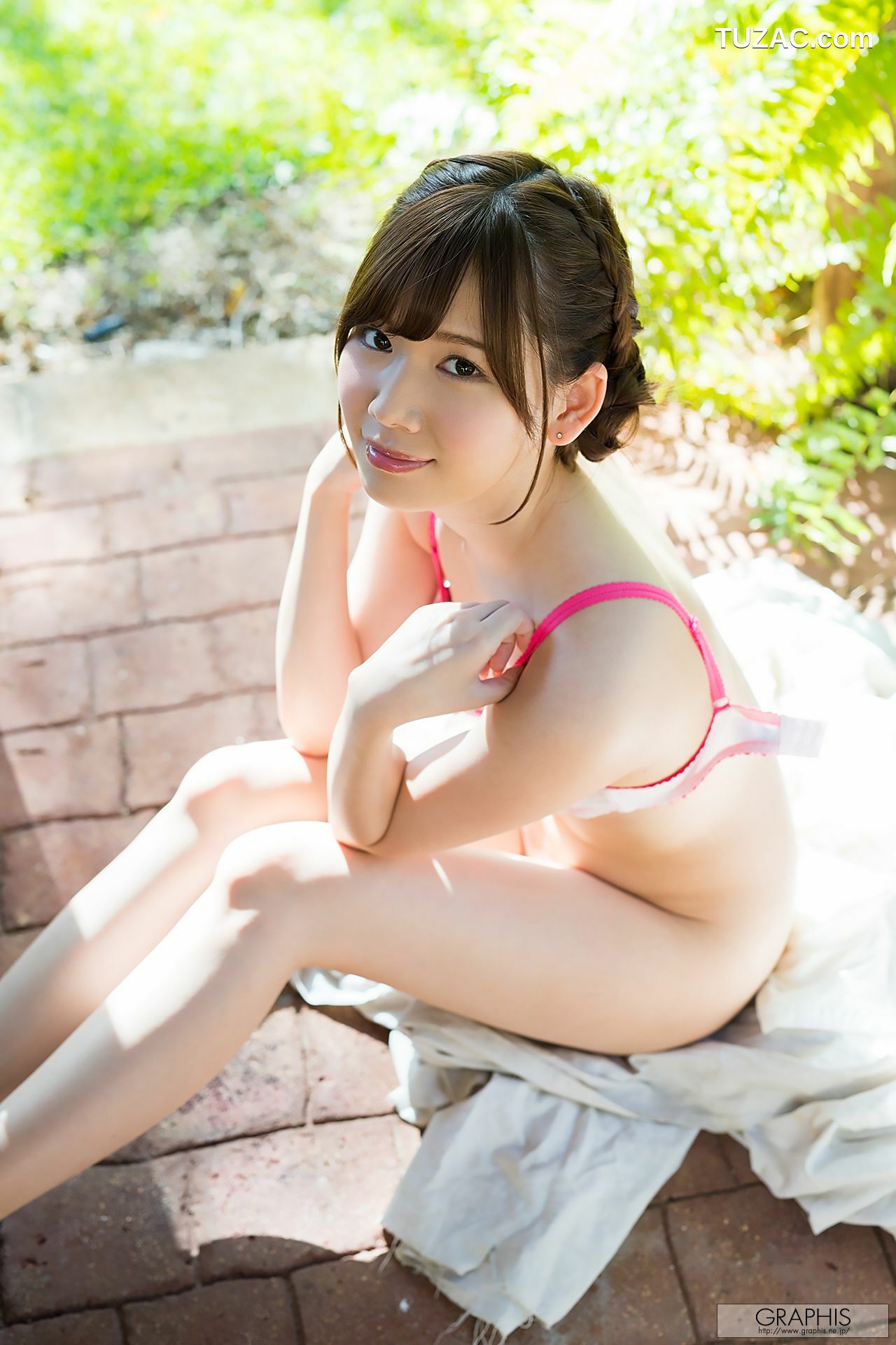 Graphis_明里つむぎ/明里紬《SPRING SPECIAL 2018 》 写真集[75P]