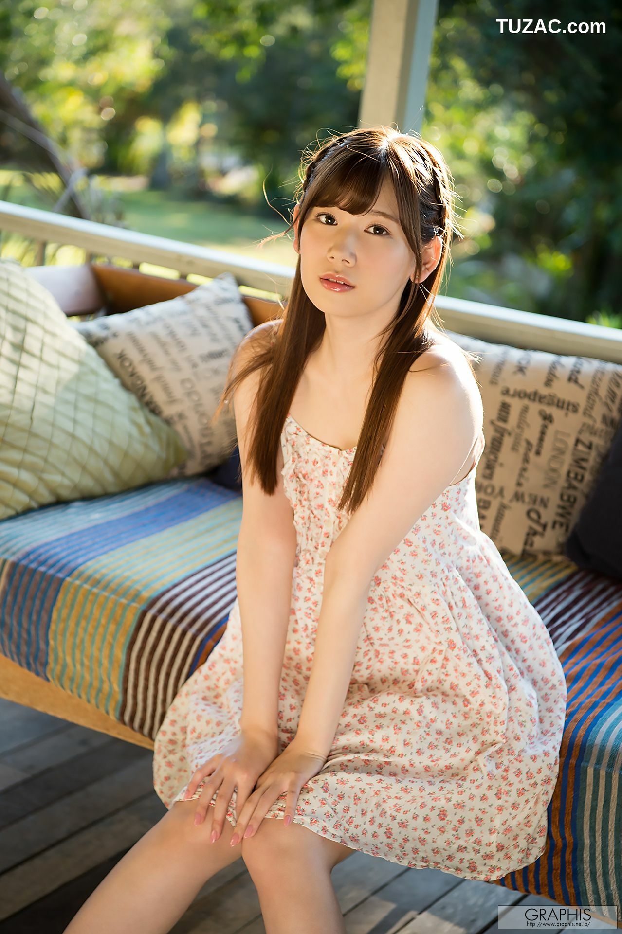 Graphis_明里つむぎ/明里紬《SPRING SPECIAL 2018 》 写真集[75P]