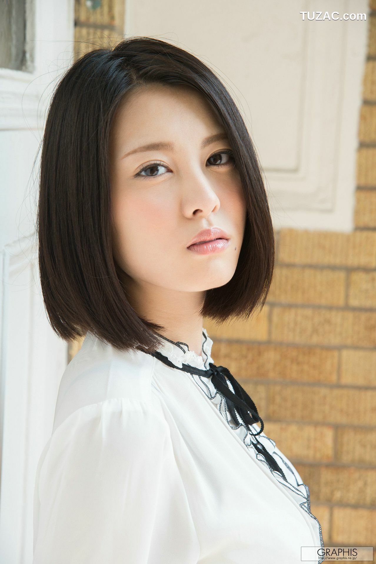 Graphis_松岡ちな/松冈千菜《I&amp;#039;m Down》 Gals 写真集[53P]