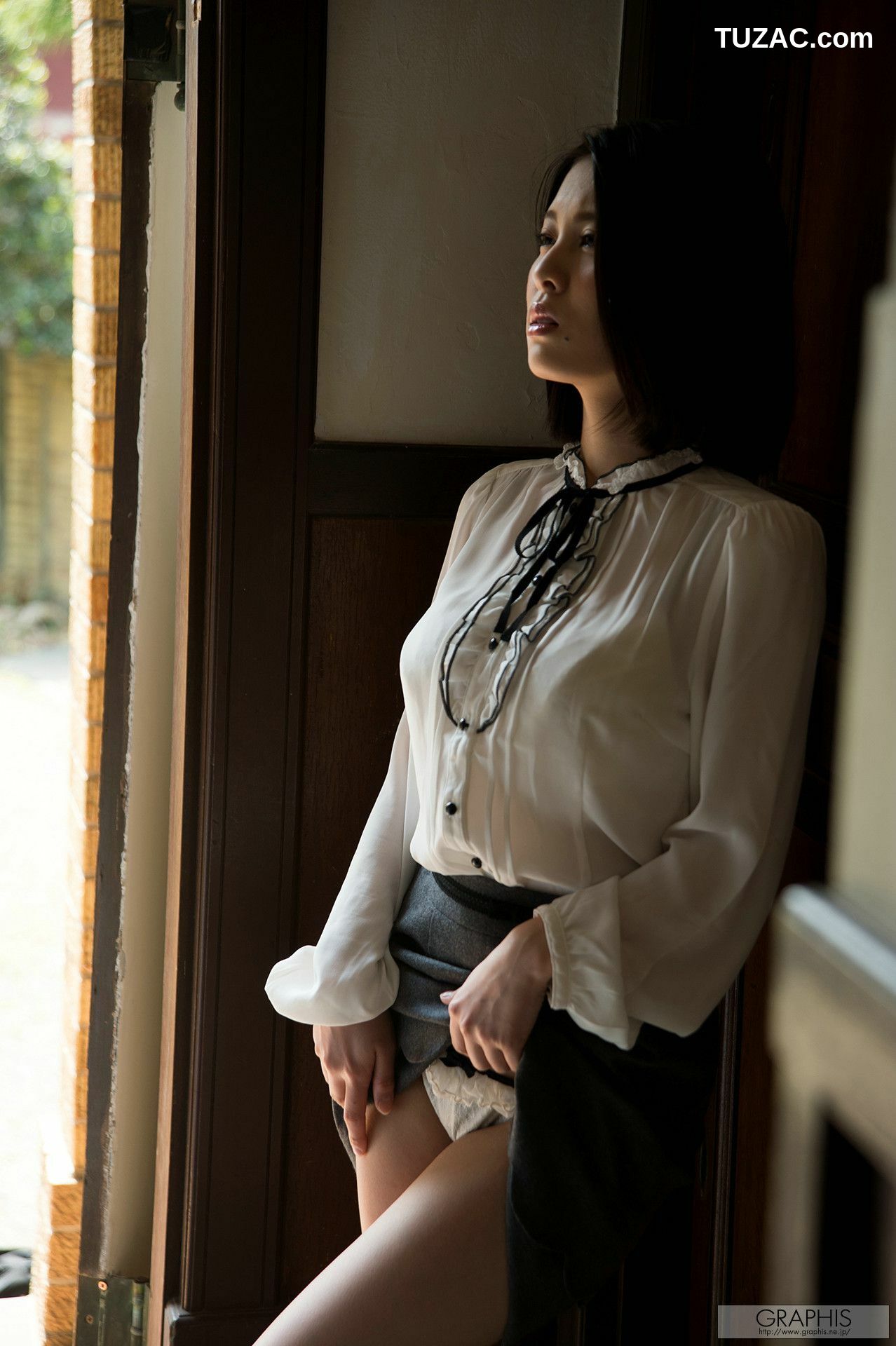 Graphis_松岡ちな/松冈千菜《I&amp;#039;m Down》 Gals 写真集[53P]
