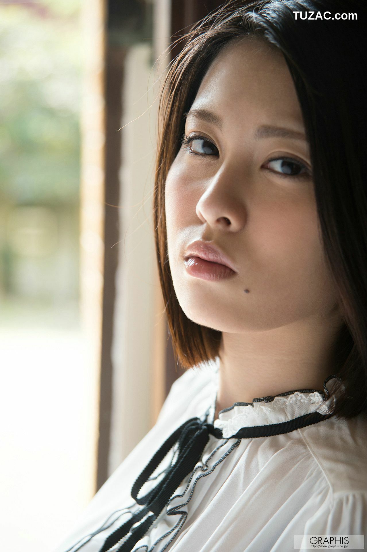 Graphis_松岡ちな/松冈千菜《I&amp;#039;m Down》 Gals 写真集[53P]