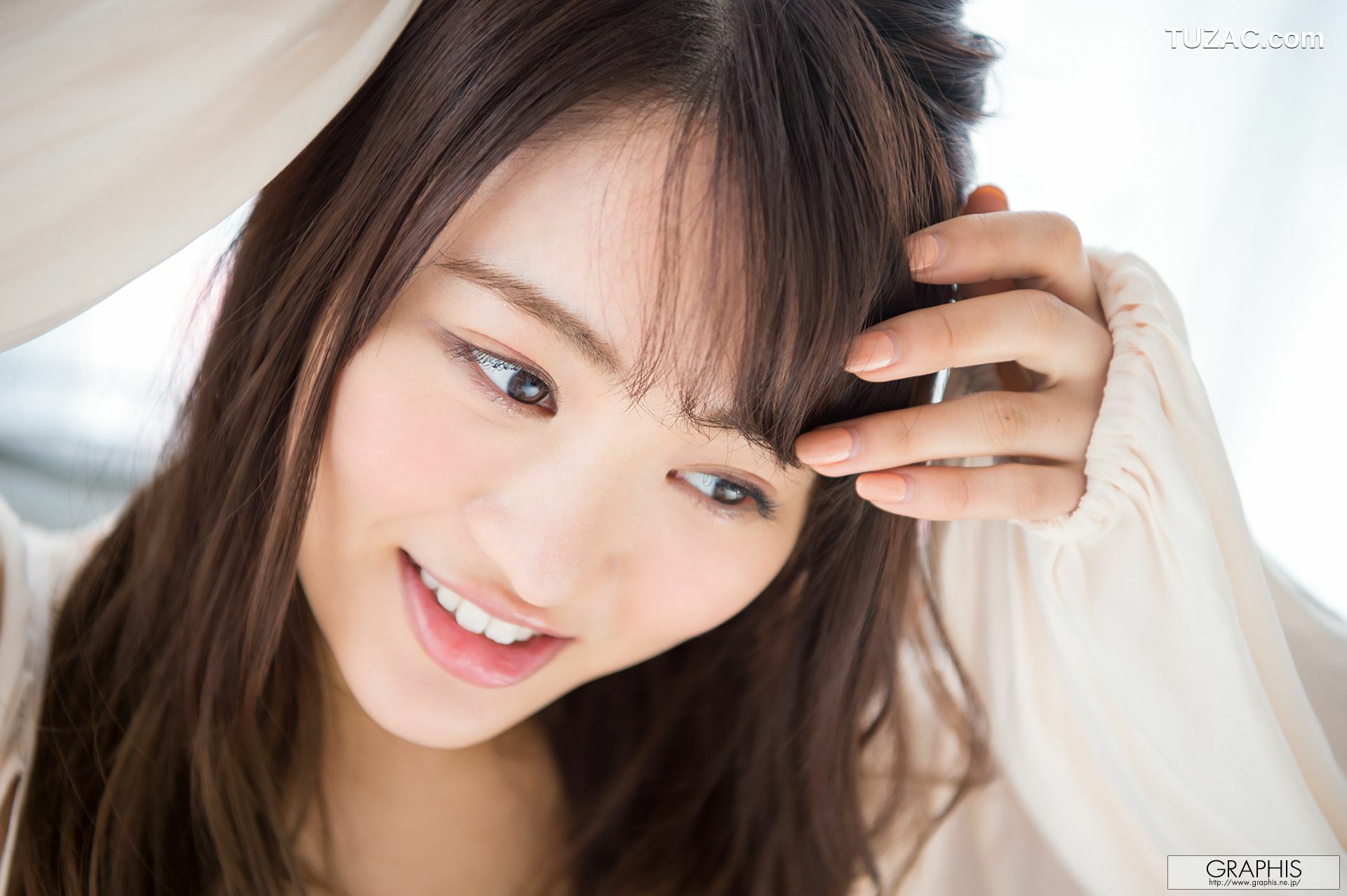 Graphis_松田美子『Metamorphosis』 Gals 写真集[50P]