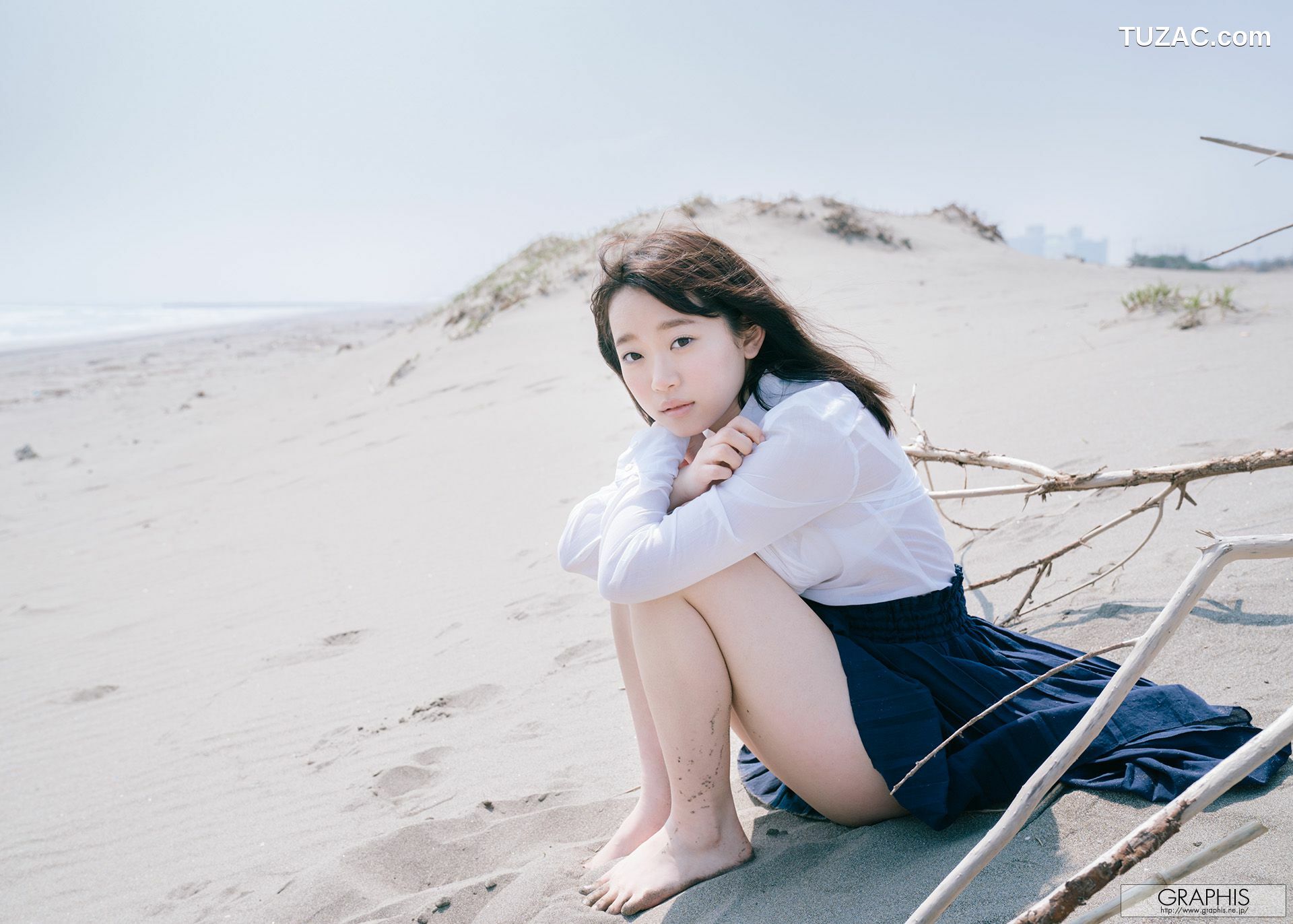 Graphis_架乃ゆら『YU・RA・RA』 BON SPECIAL 2018 写真集[59P]