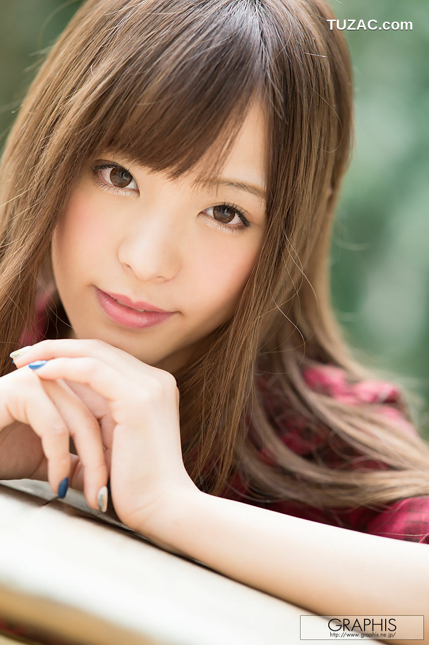 Graphis_桃乃木かな Kana Momonogi Calender 写真集[13P]