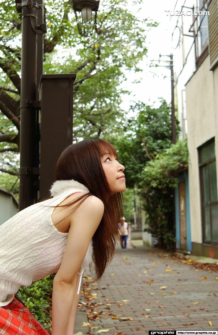 Graphis_桃瀬えみる/桃瀨惠美流 《Ruby Marmalade》 Gals 写真集[18P]