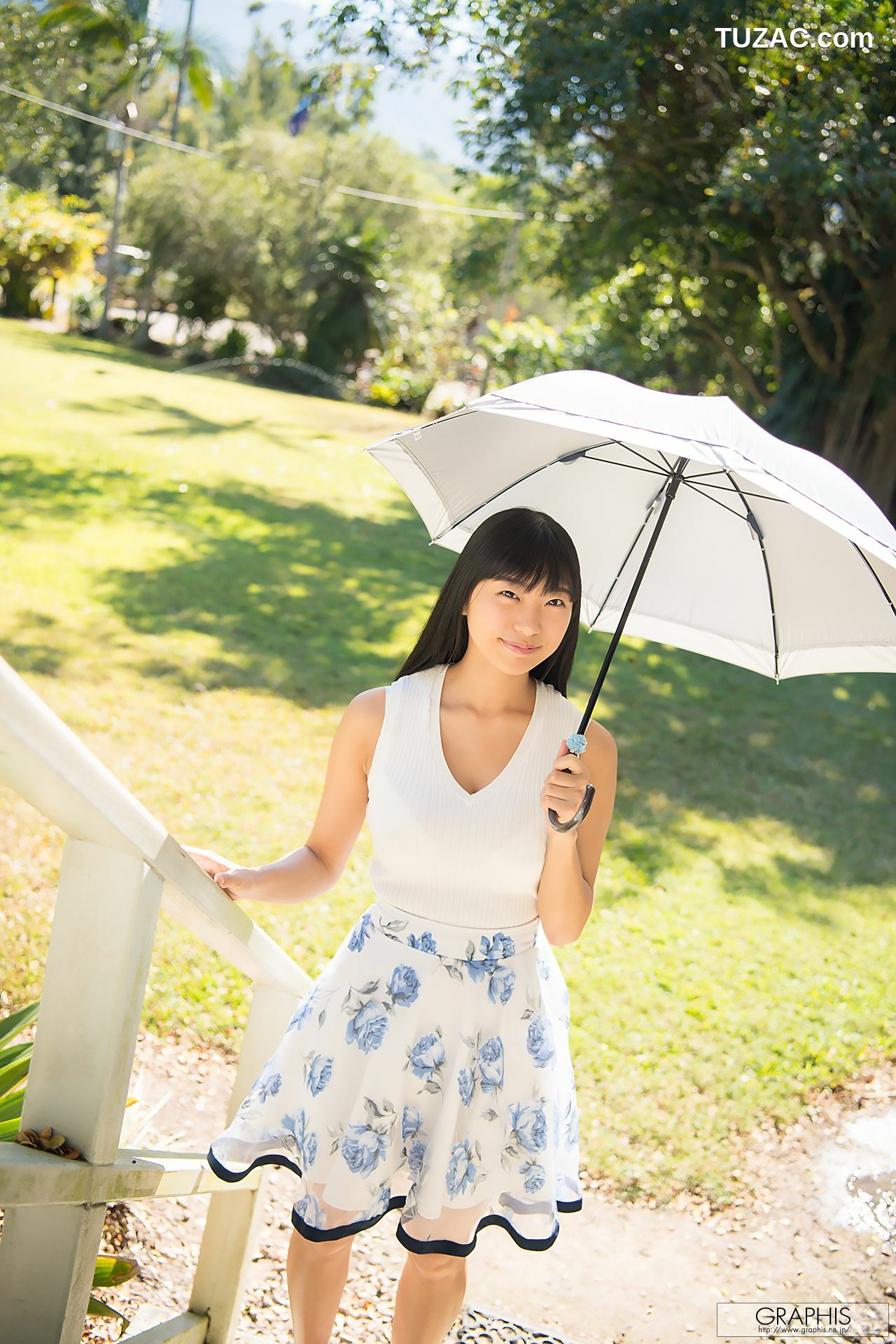 Graphis_桐谷まつり/桐谷茉莉『Soleil』 SPRING SPECIAL 2018 写真集[69P]