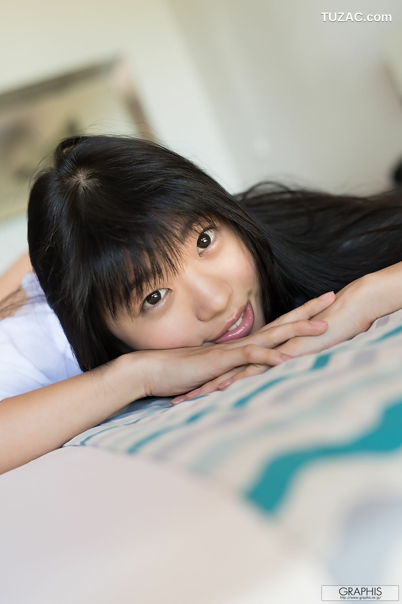 Graphis_桐谷まつり/桐谷茉莉『Soleil』 SPRING SPECIAL 2018 写真集[69P]
