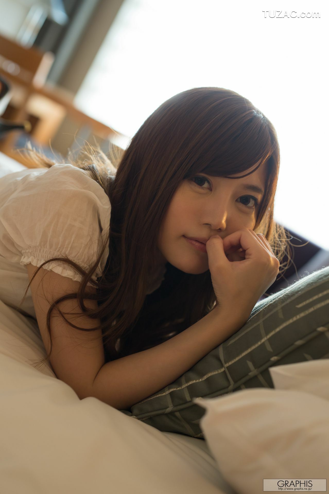 Graphis_榊梨々亜/榊梨梨亚《Be shy》 Gals 写真集[50P]