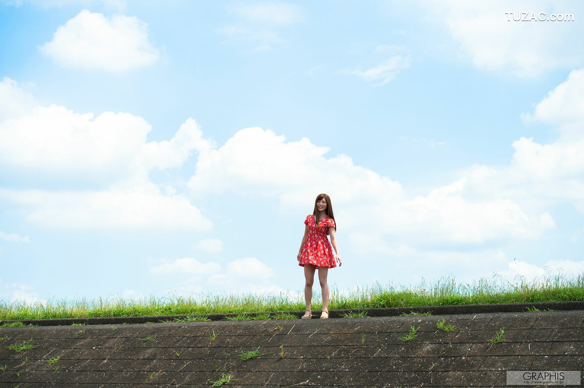 Graphis_榊梨々亜/榊梨梨亚《Be shy》 Gals 写真集[50P]