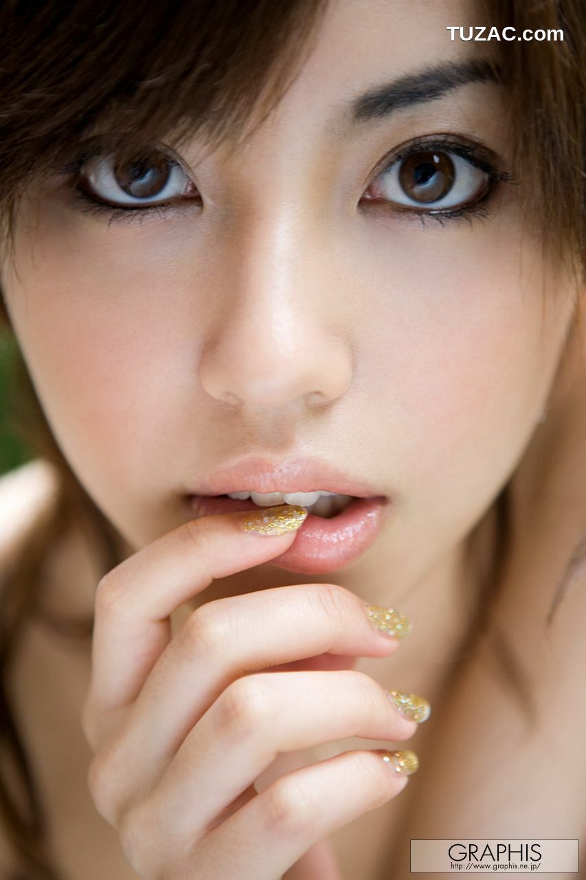 Graphis_横山美雪《White Snow》 Gals 写真集[19P]
