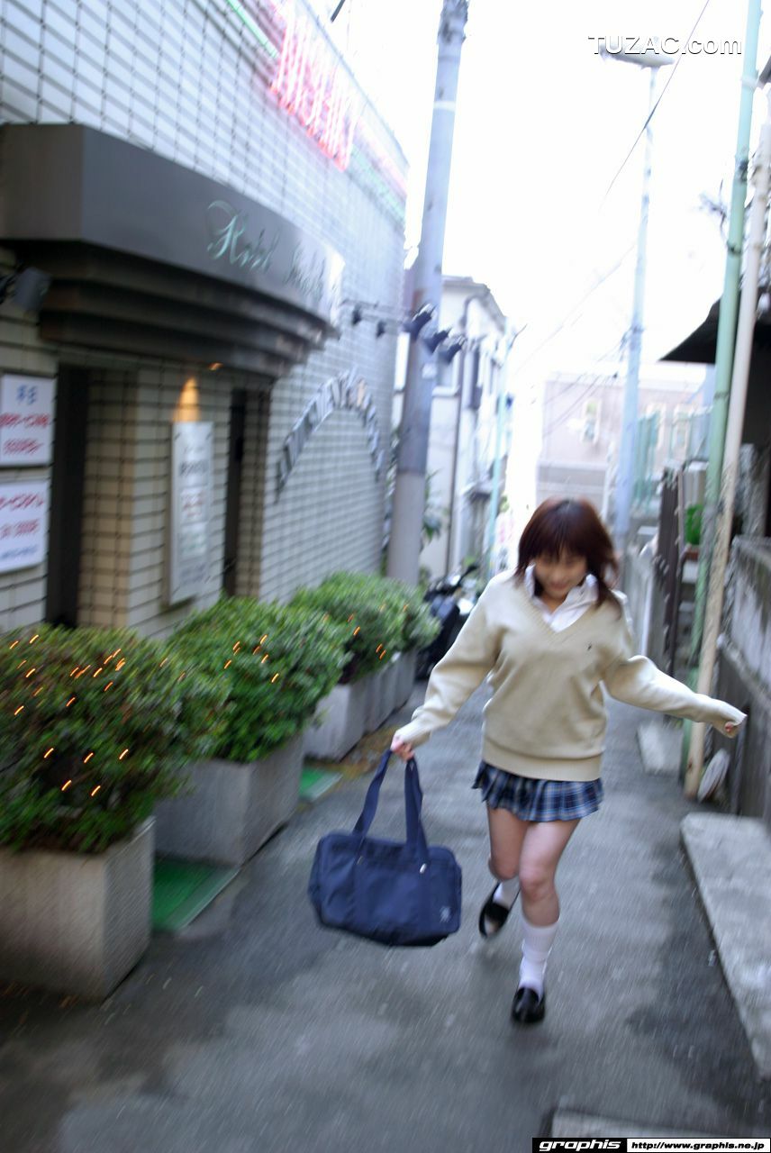Graphis_橘ひなた/橘日向 《under rule》 Gals 写真集[32P]