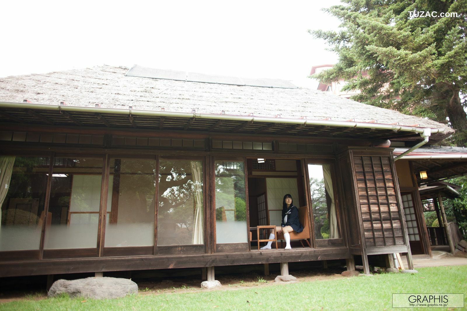 Graphis_由爱可奈《A to Z》 Special Contents 写真集[57P]