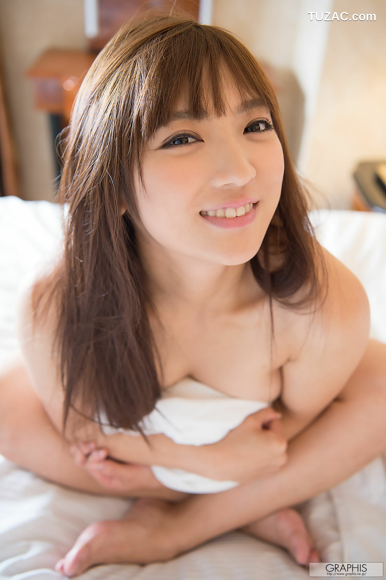 Graphis_神咲詩織 Shiori Kamisaki Limited Edition 写真集[14P]