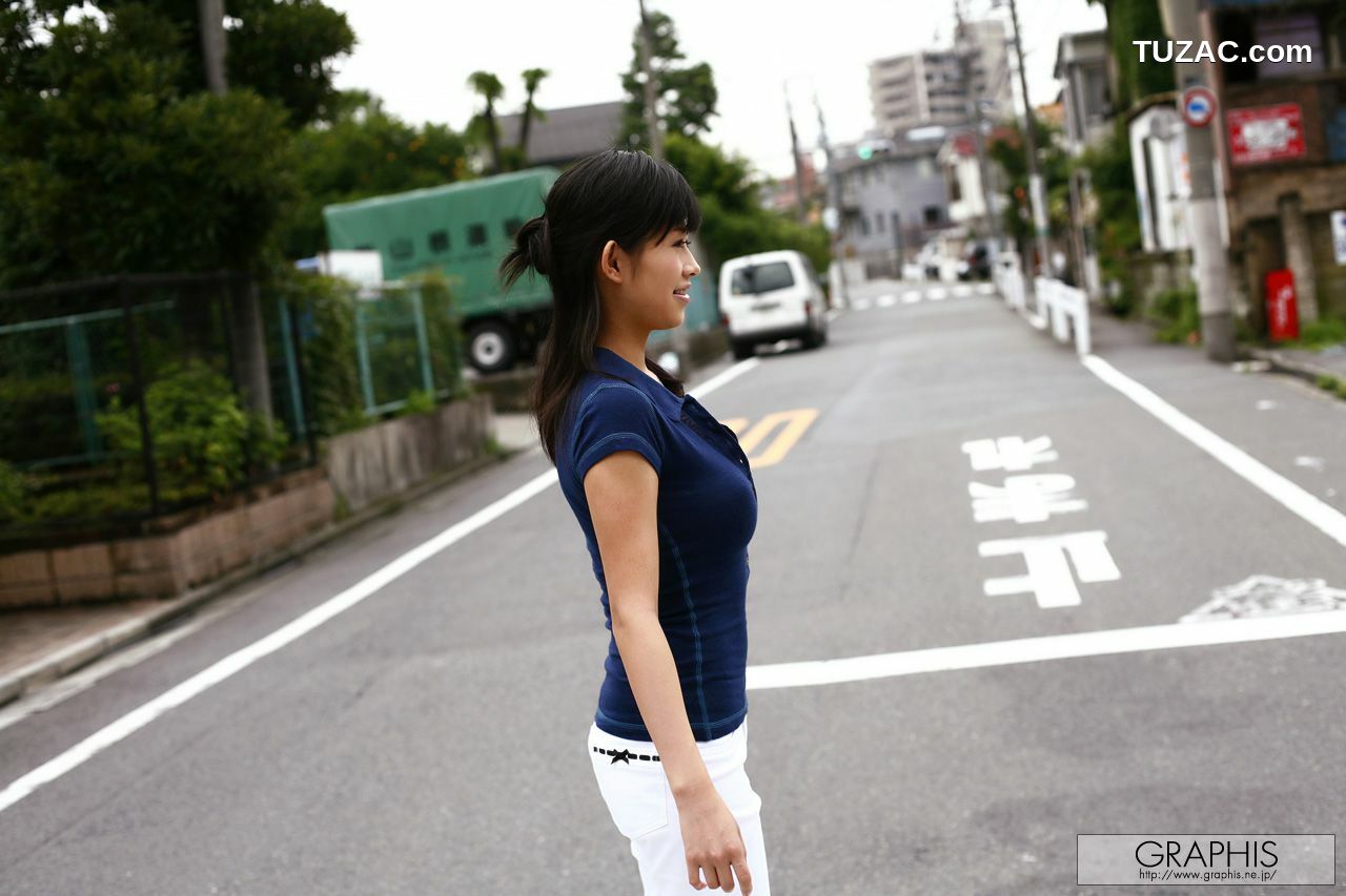Graphis_範田紗々《Natural Distance》 Gals 写真集[32P]