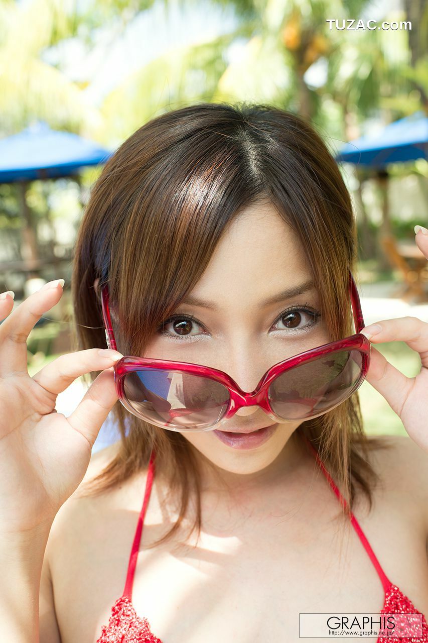 Graphis_美波ねい/美波宁 First Gravure 初脱ぎ娘 写真集[25P]