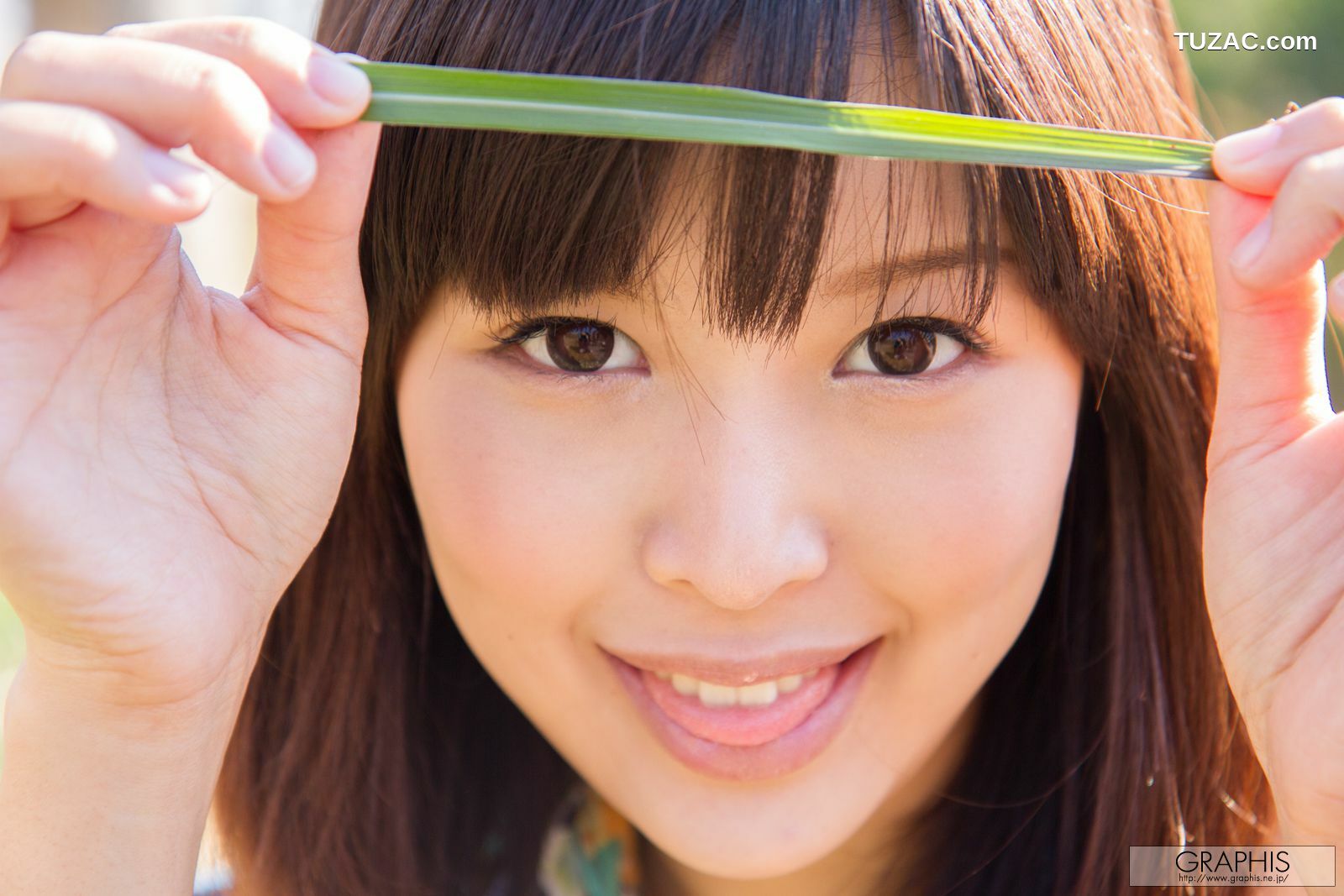 Graphis_葵つかさ/葵司《Careless Grace》 Gals 写真集[29P]