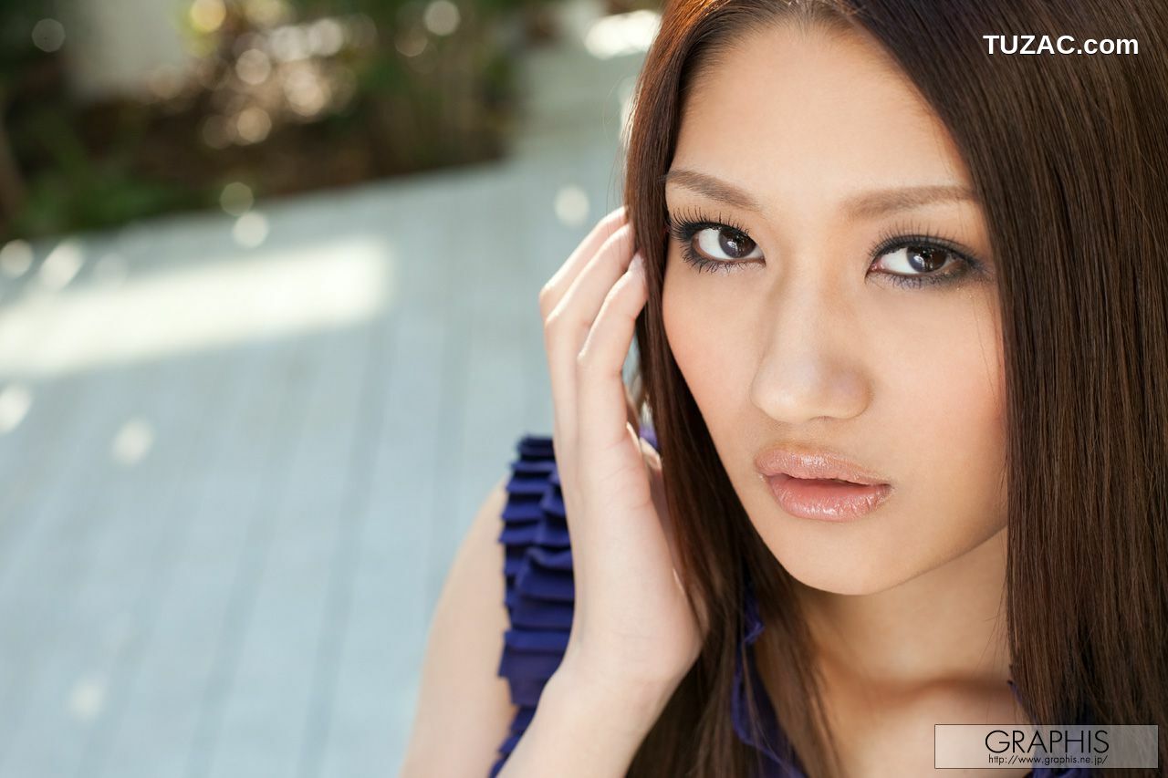 Graphis_藤本リーナ/藤本莉娜 First Gravure 初脱ぎ娘 写真集[30P]