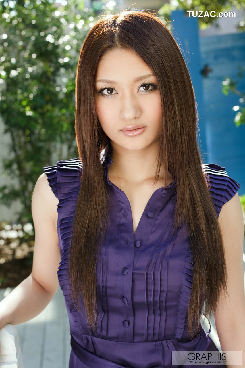 Graphis_藤本リーナ/藤本莉娜 First Gravure 初脱ぎ娘 写真集[30P]