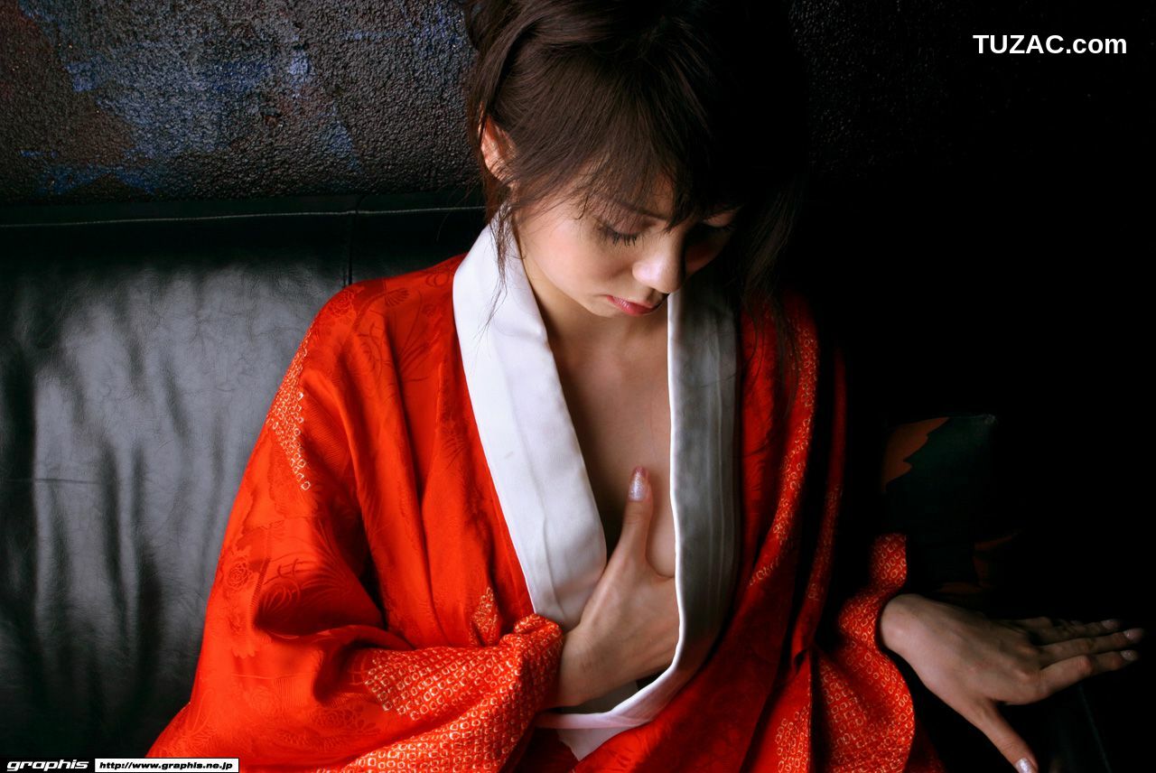 Graphis_藤森くらら/英里奈 First Gravure 初脱ぎ娘 写真集[29P]