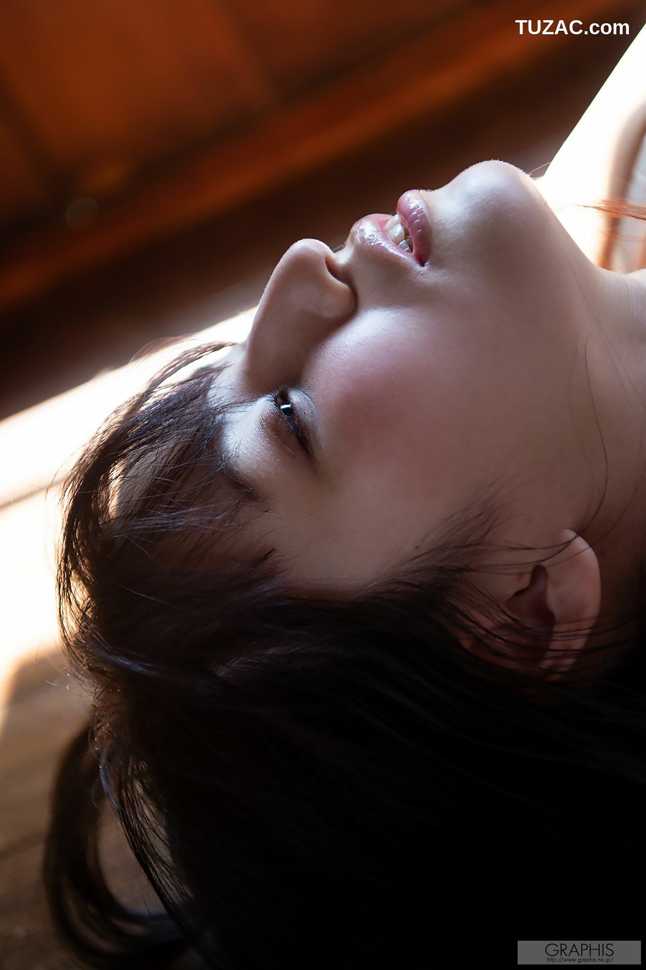 Graphis_野々原なずな 《Corfo fofo》 Gals448 写真集[42P]