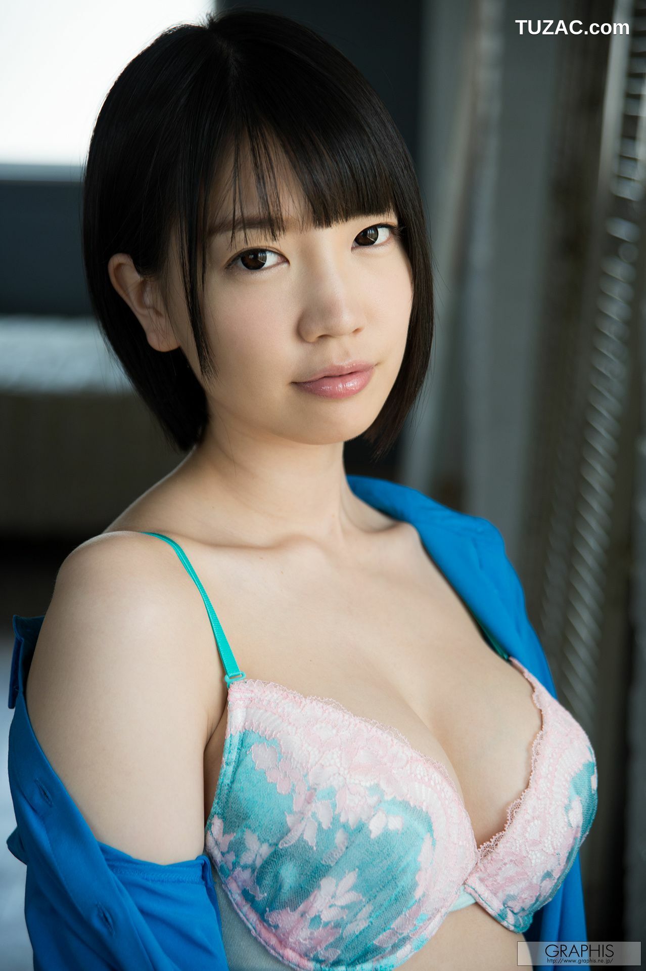 Graphis_鈴木心春《Angelic Girl》 Gals 写真集[49P]