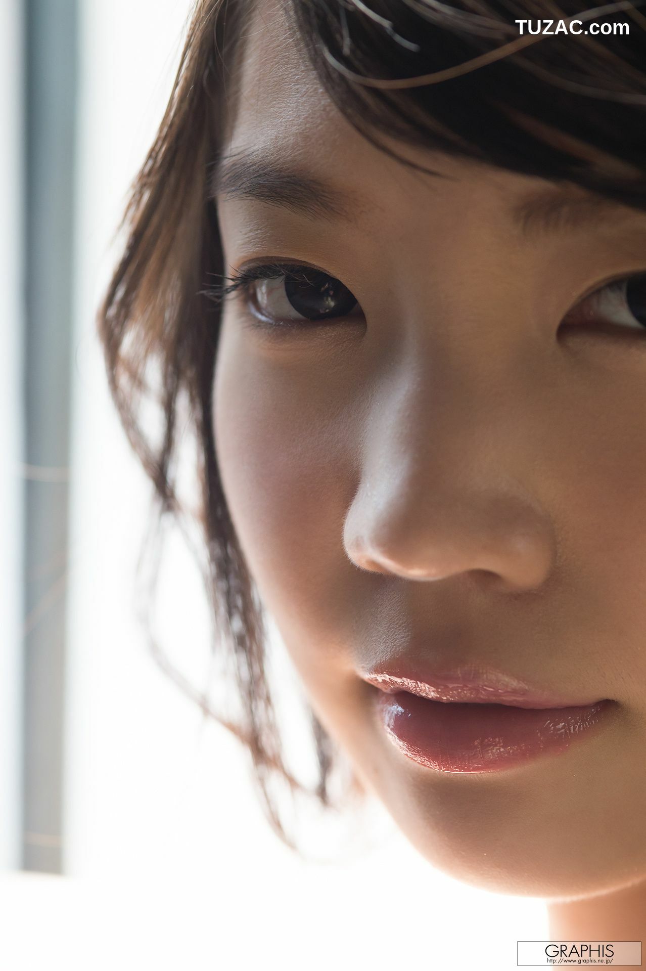 Graphis_鈴木心春《Angelic Girl》 Gals 写真集[49P]