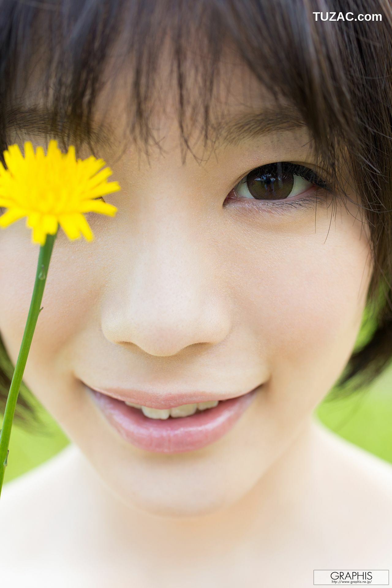 Graphis_鈴村 あいり《Summer Special 2015 》 写真集[64P]