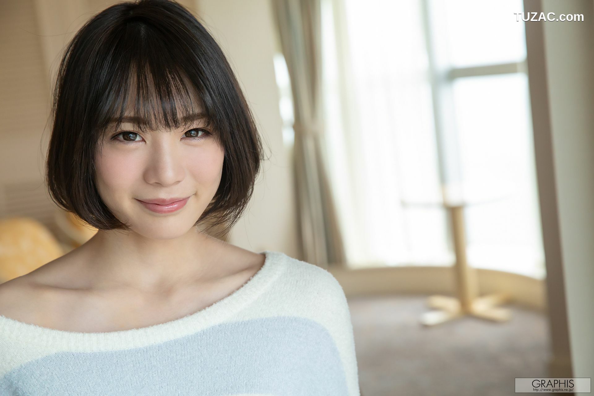 Graphis_鈴村 あいり『 Days of Love 』 Summer Special 写真集[74P]