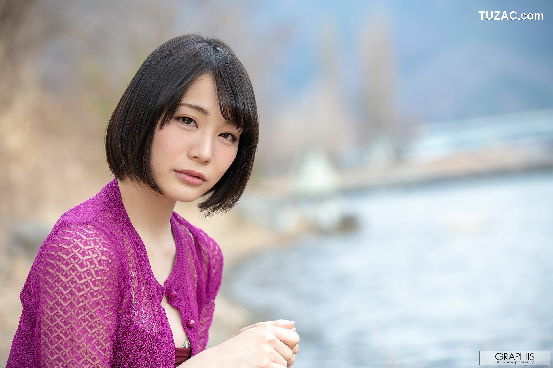 Graphis_鈴村 あいり『 Days of Love 』 Summer Special 写真集[74P]